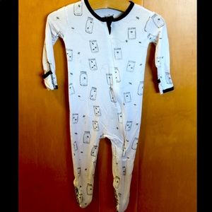 Peregrine Bamboo 6-9 month boys or girls Bee’s in Jar’s Onesie Footsie
